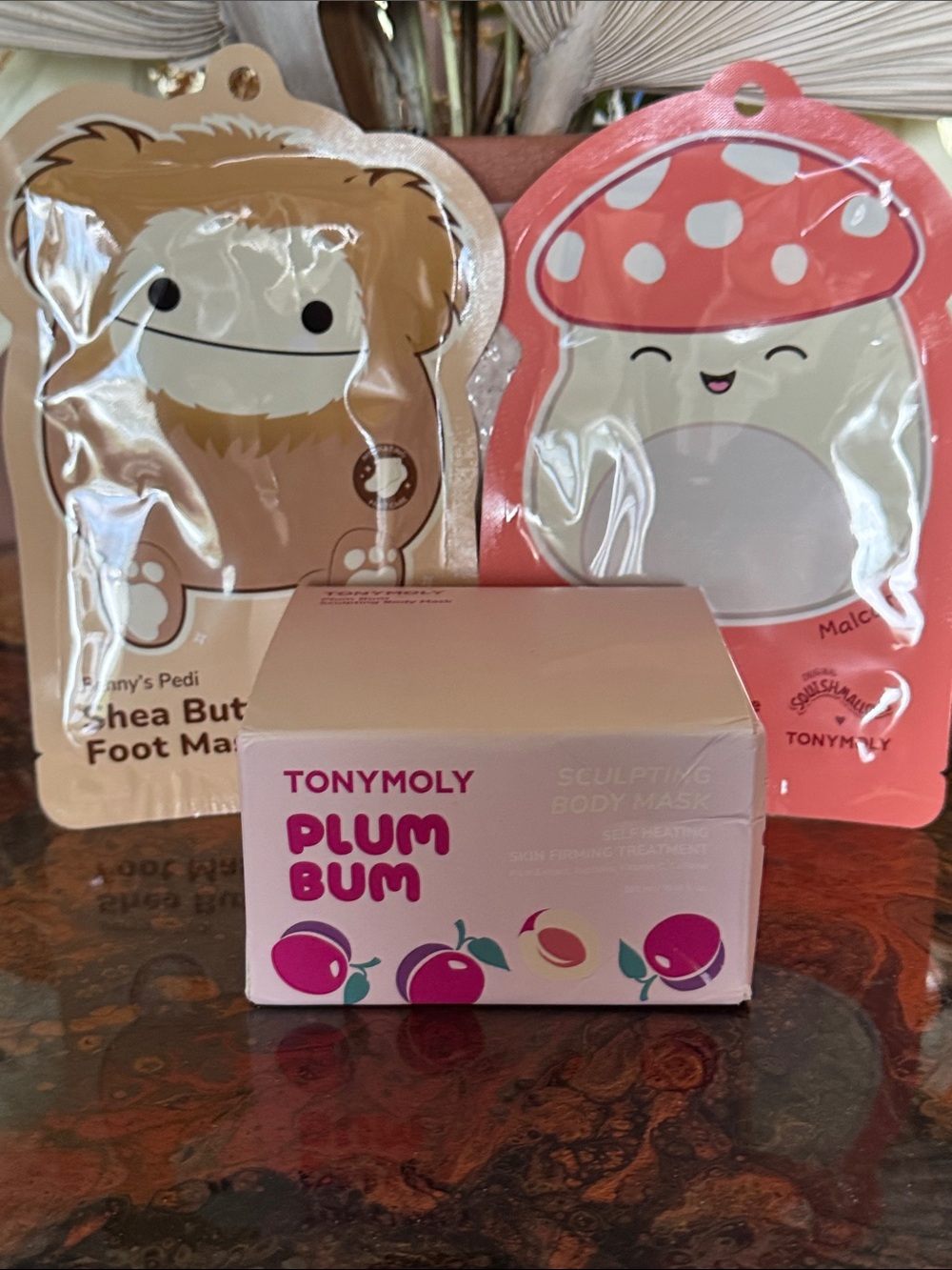 TONYMOLY Plum Bum Sculpting Body Mask & 2 Masks